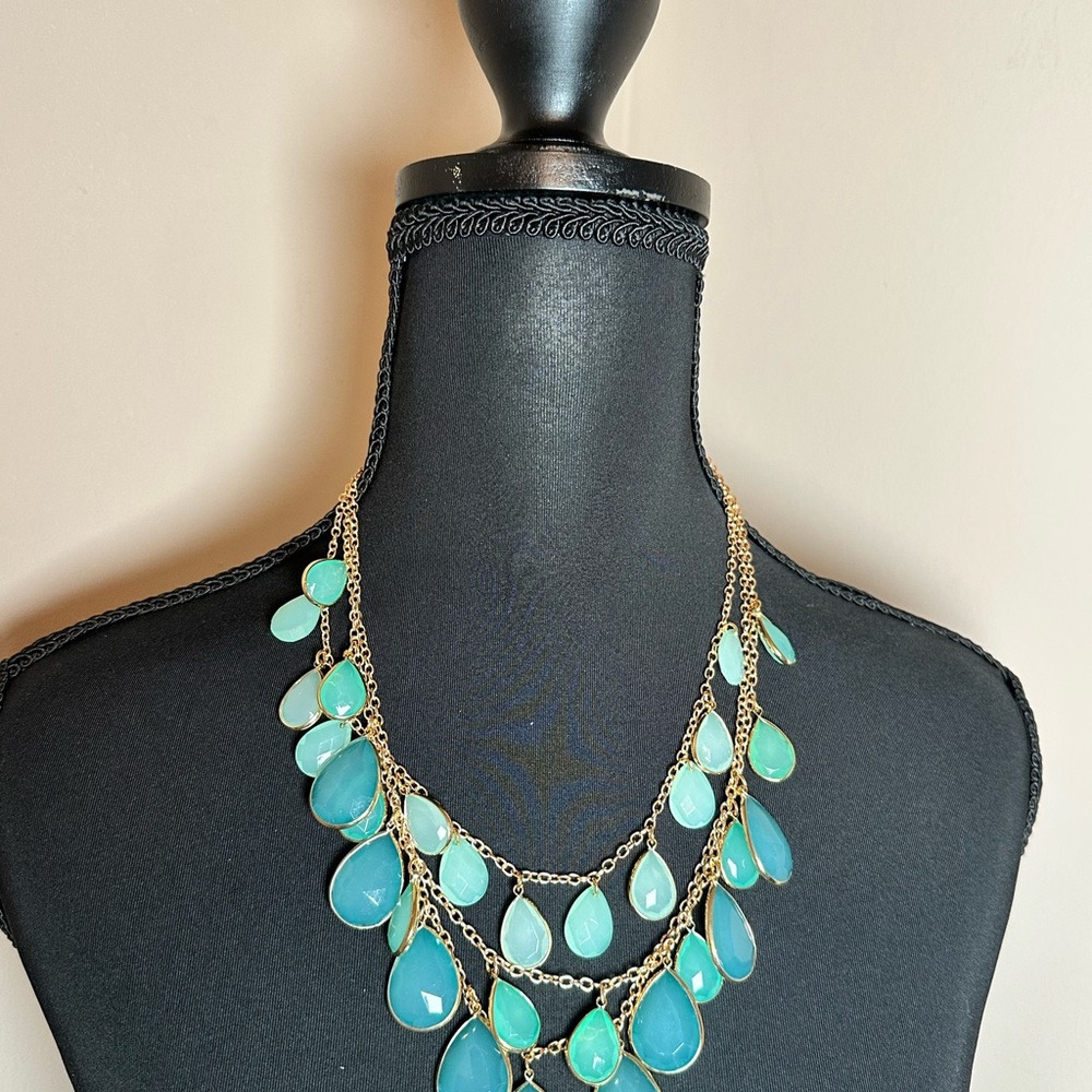Massini Gold Necklace with Blue‎ Teardrops